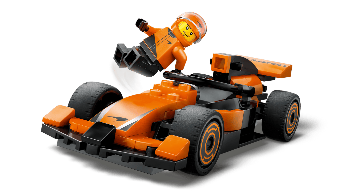 Voiture de course McLaren avec pilote de F1 60442